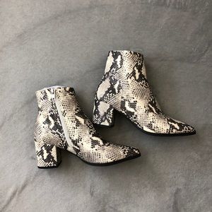 Madden Girl Snake Boots